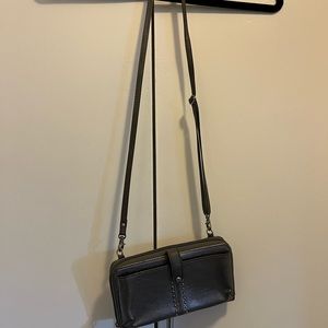 The Sak Crossbody Bag Silver, Gray, Metalic Lots of Storage, Clean